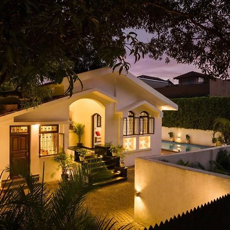 Stone Hearth Villa Anjuna Bagian luar foto