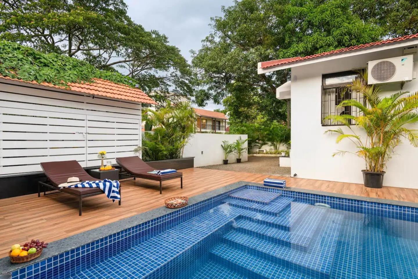 Stone Hearth Villa Anjuna Bagian luar foto