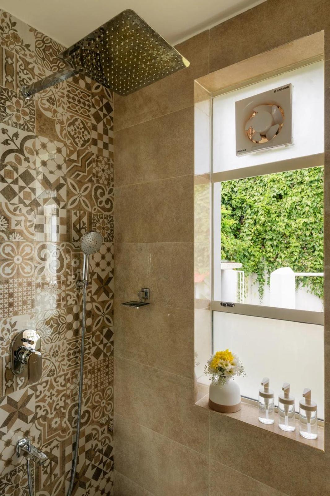 Stone Hearth Villa Anjuna Bagian luar foto